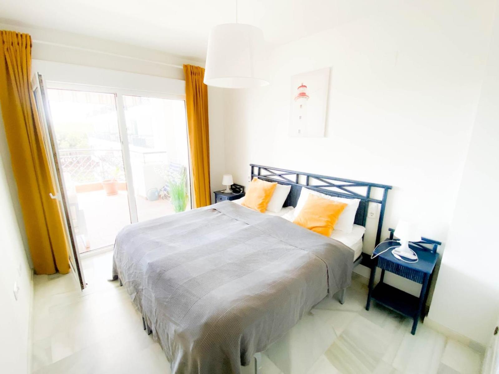 Beachside Apartment Mi Capricho Portal 7 Sitio de Calahonda Buitenkant foto