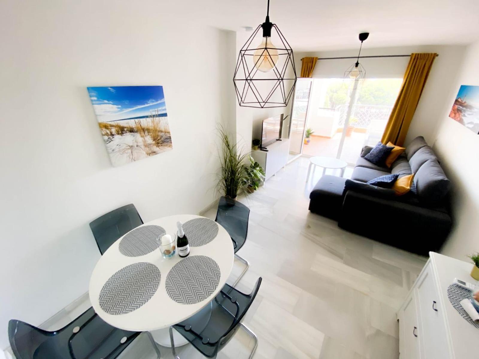 Beachside Apartment Mi Capricho Portal 7 Sitio de Calahonda Buitenkant foto