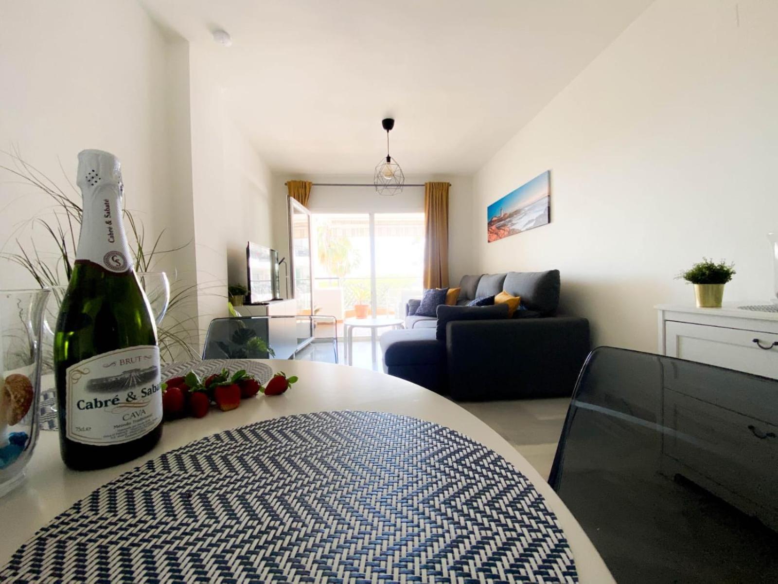 Beachside Apartment Mi Capricho Portal 7 Sitio de Calahonda Buitenkant foto