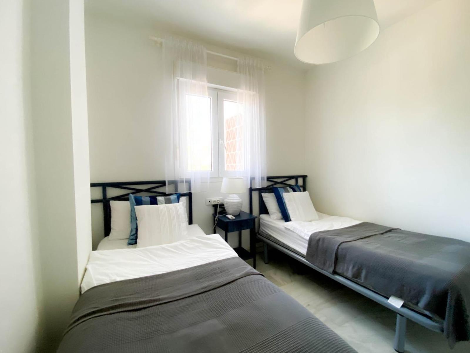 Beachside Apartment Mi Capricho Portal 7 Sitio de Calahonda Buitenkant foto